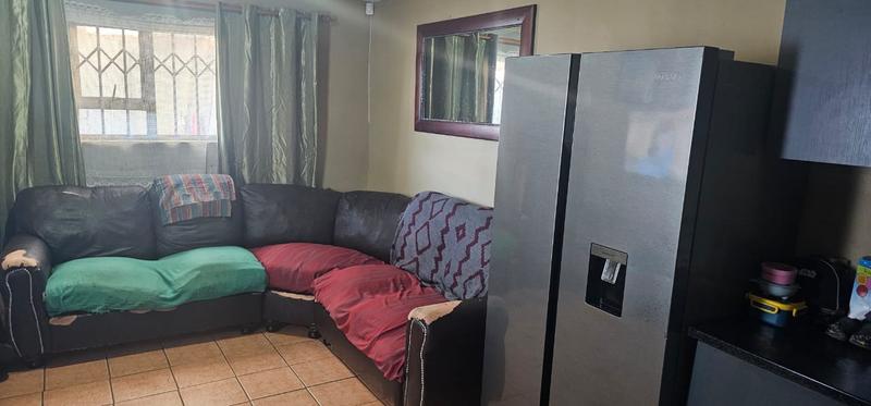 2 Bedroom Property for Sale in Delft Western Cape